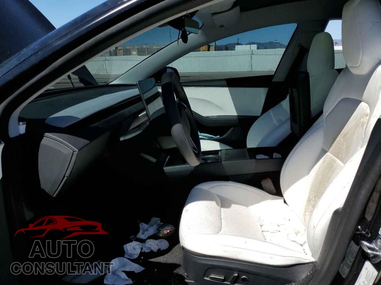 TESLA MODEL 3 2024 - 5YJ3E1EA4RF868930