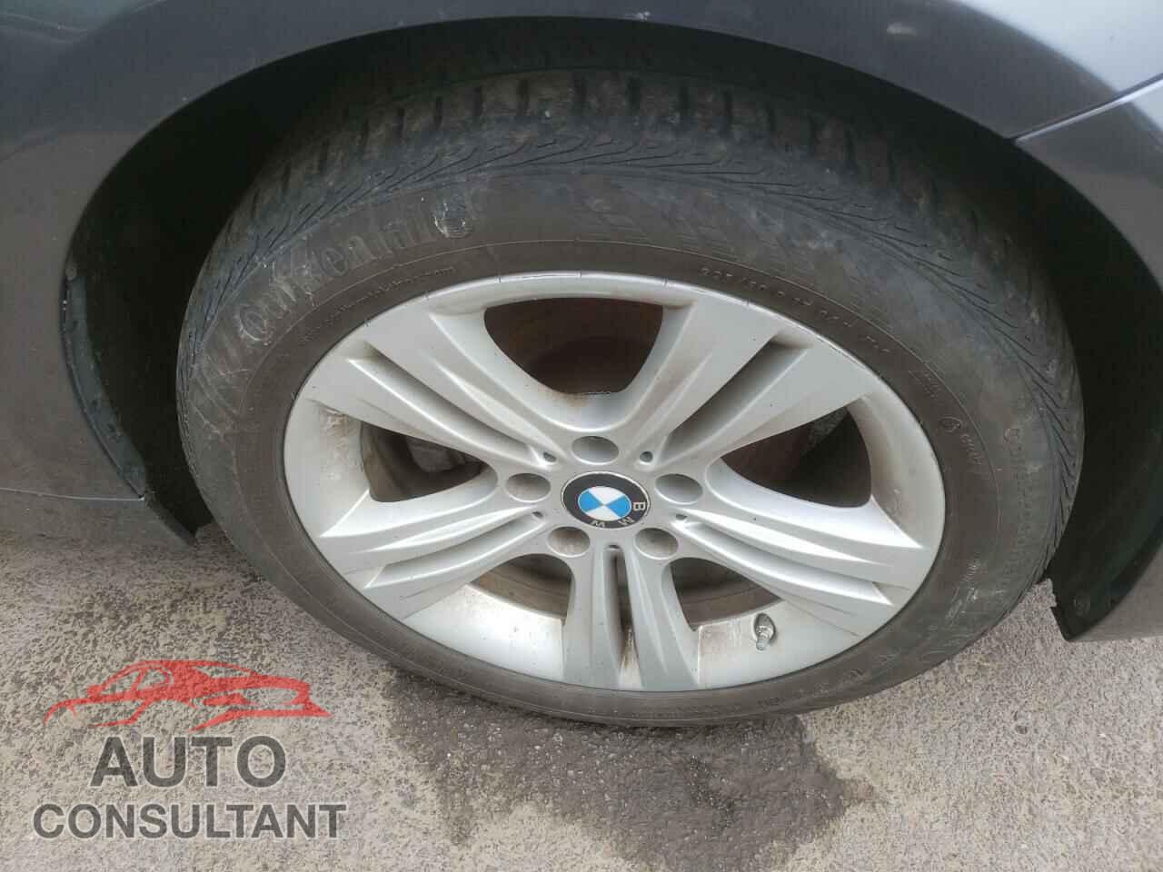 BMW 3 SERIES 2016 - WBA8E3G59GNU02455