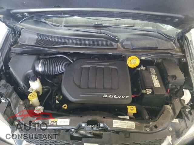 DODGE GRAND CARA 2017 - 2C4RDGCG4HR567102
