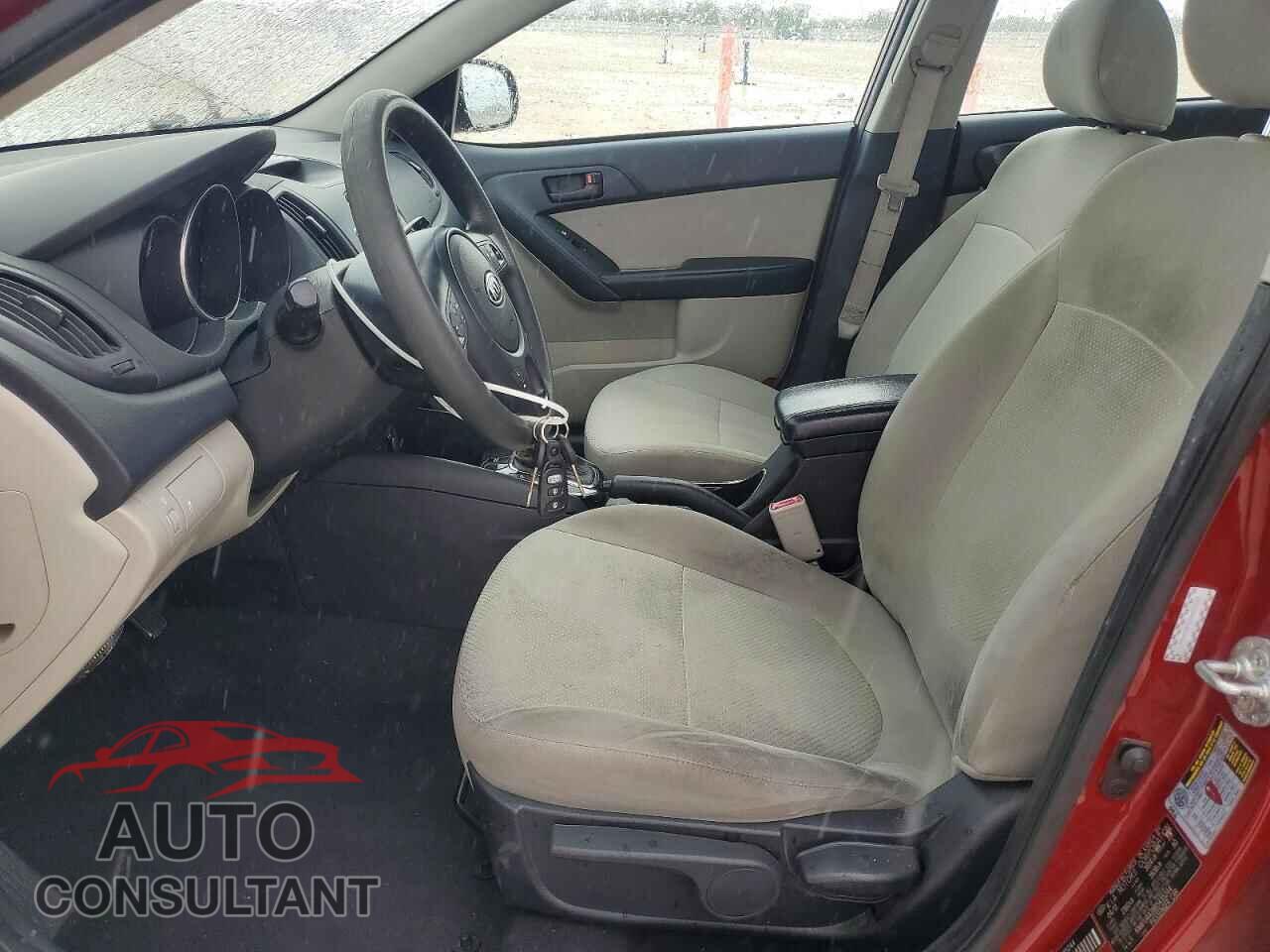 KIA FORTE 2011 - KNAFU4A28B5435244