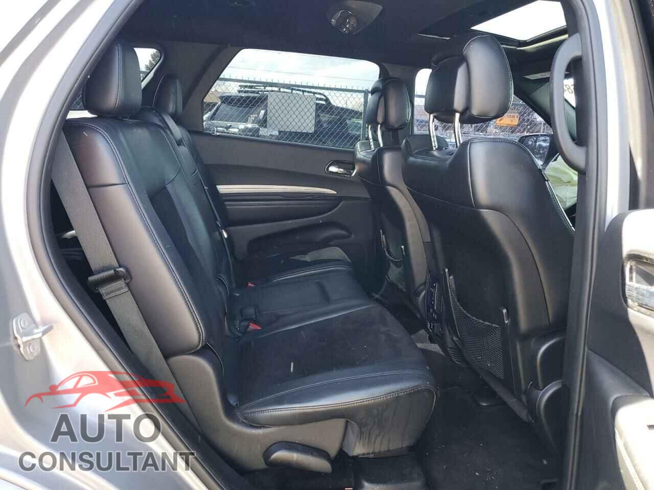 DODGE DURANGO 2018 - 1C4RDJDG4JC324013