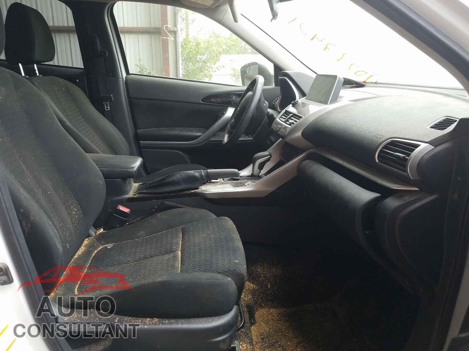 MITSUBISHI ECLIPSE 2018 - JA4AT4AA0JZ062810
