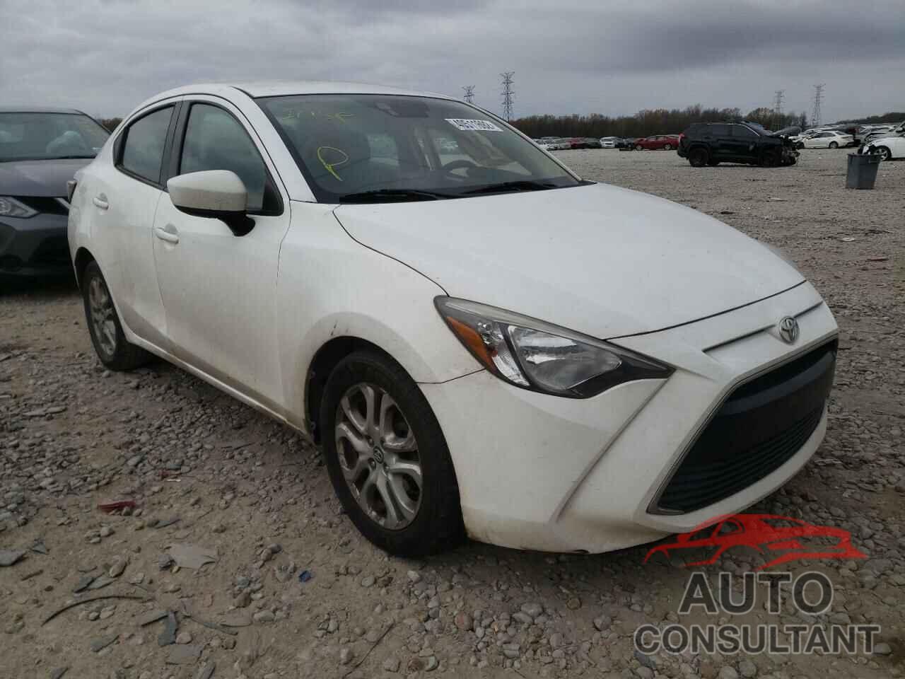 TOYOTA YARIS 2017 - 3MYDLBYV1HY174053