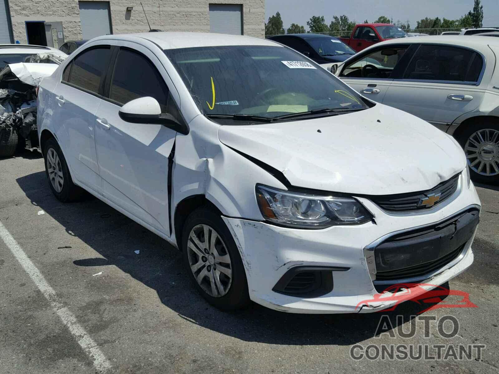 CHEVROLET SONIC 2017 - 1G1JB5SG2H4124418