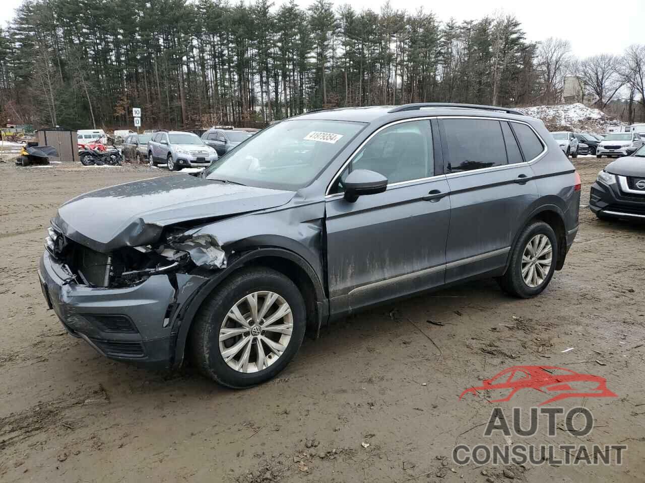 VOLKSWAGEN TIGUAN 2018 - 3VV2B7AX1JM174358