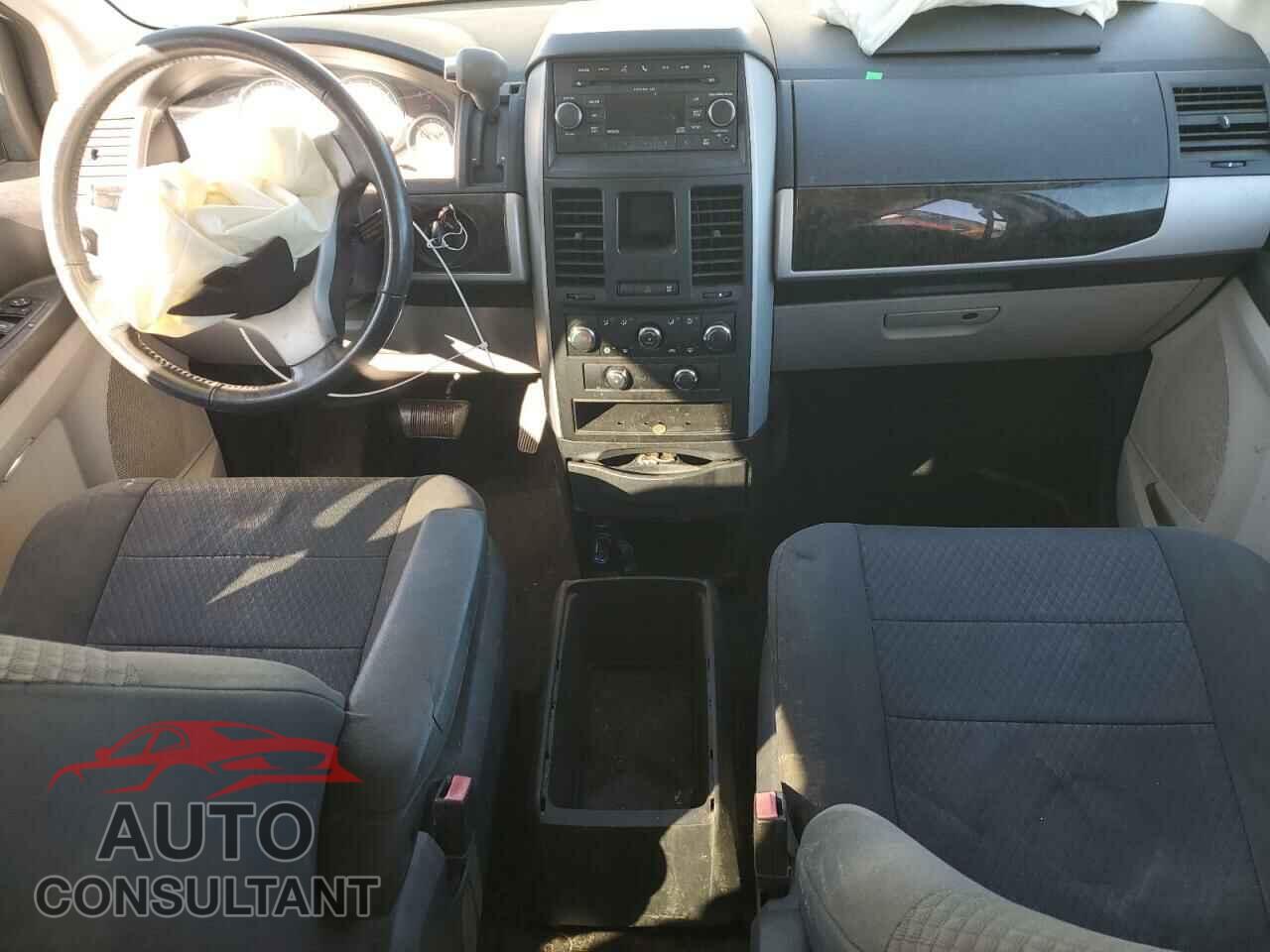 DODGE CARAVAN 2010 - 2D4RN5D17AR209741