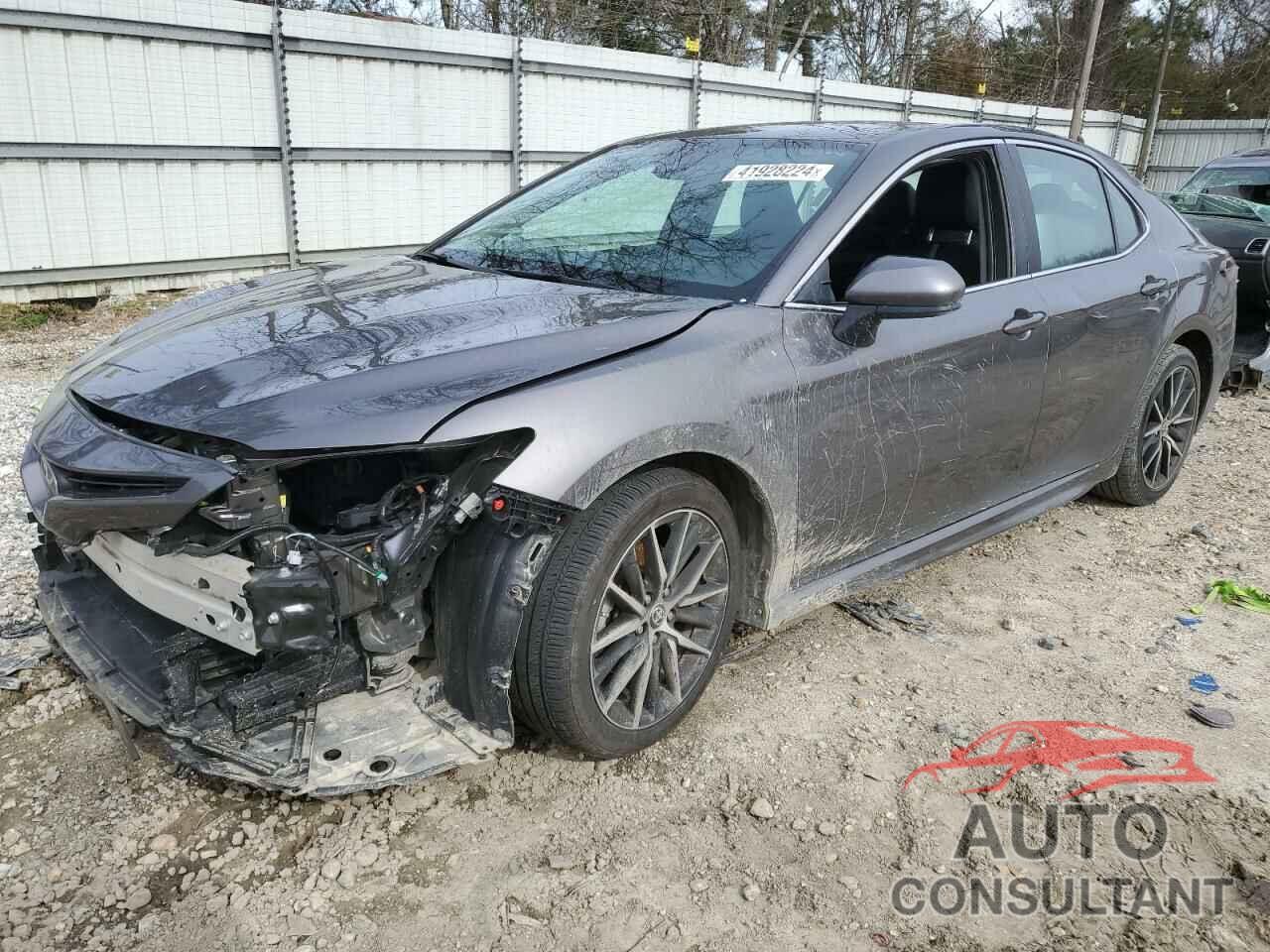 TOYOTA CAMRY 2021 - 4T1G11AK1MU517299