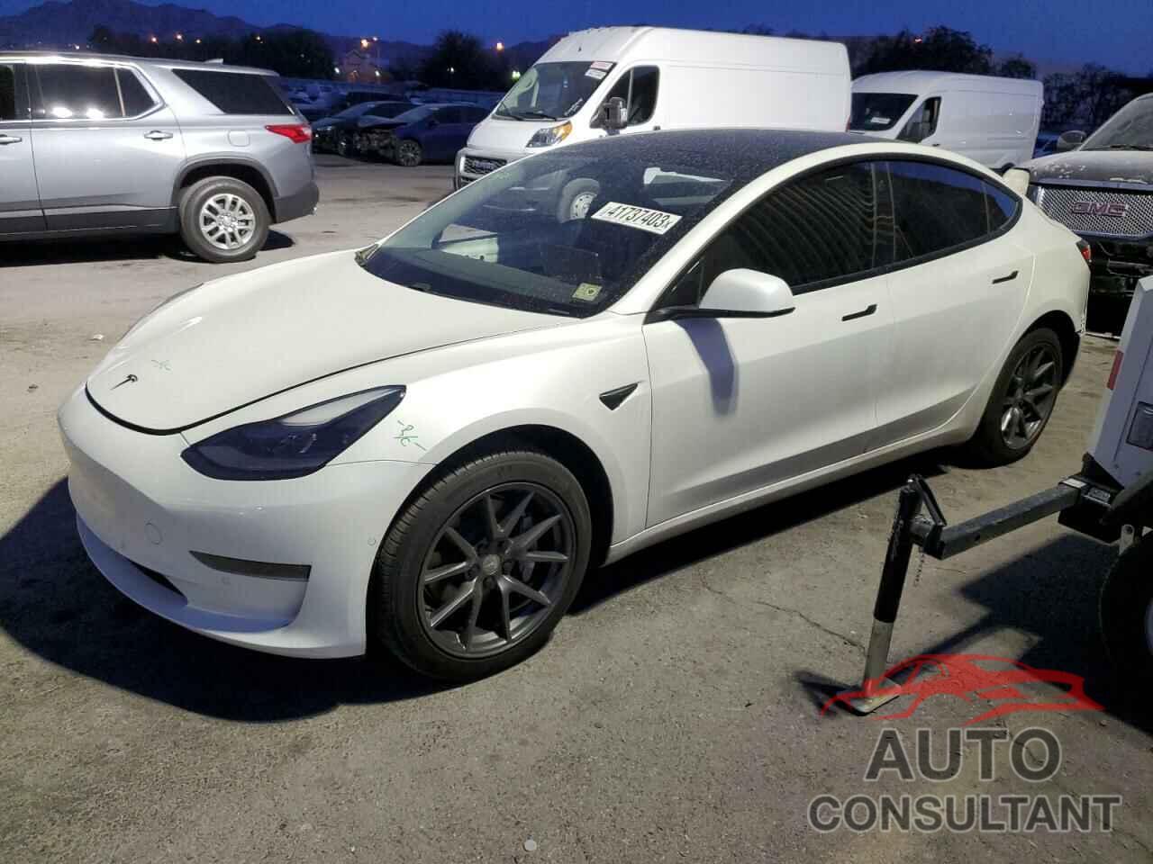 TESLA MODEL 3 2021 - 5YJ3E1EAXMF940349