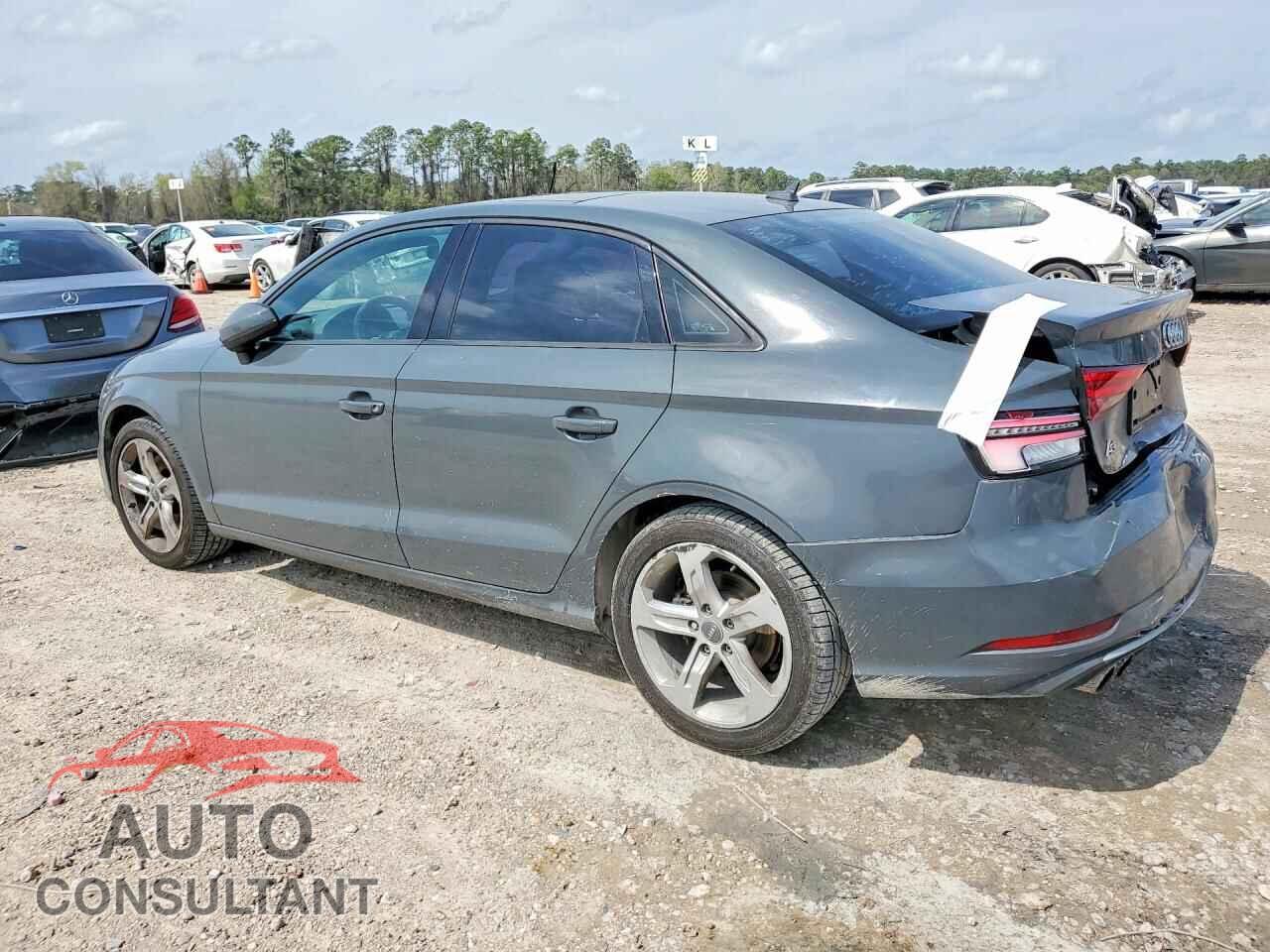 AUDI A3 2017 - WAUAUGFFXH1026573
