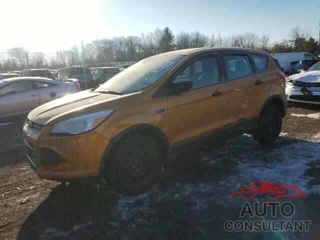 FORD ESCAPE 2016 - 1FMCU0F76GUC20568