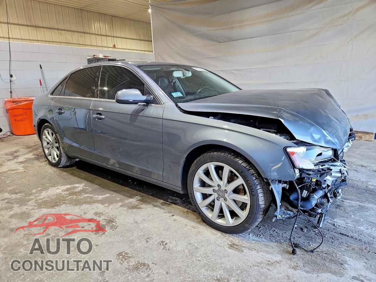 AUDI A4 2013 - WAUFFAFL1DN043235
