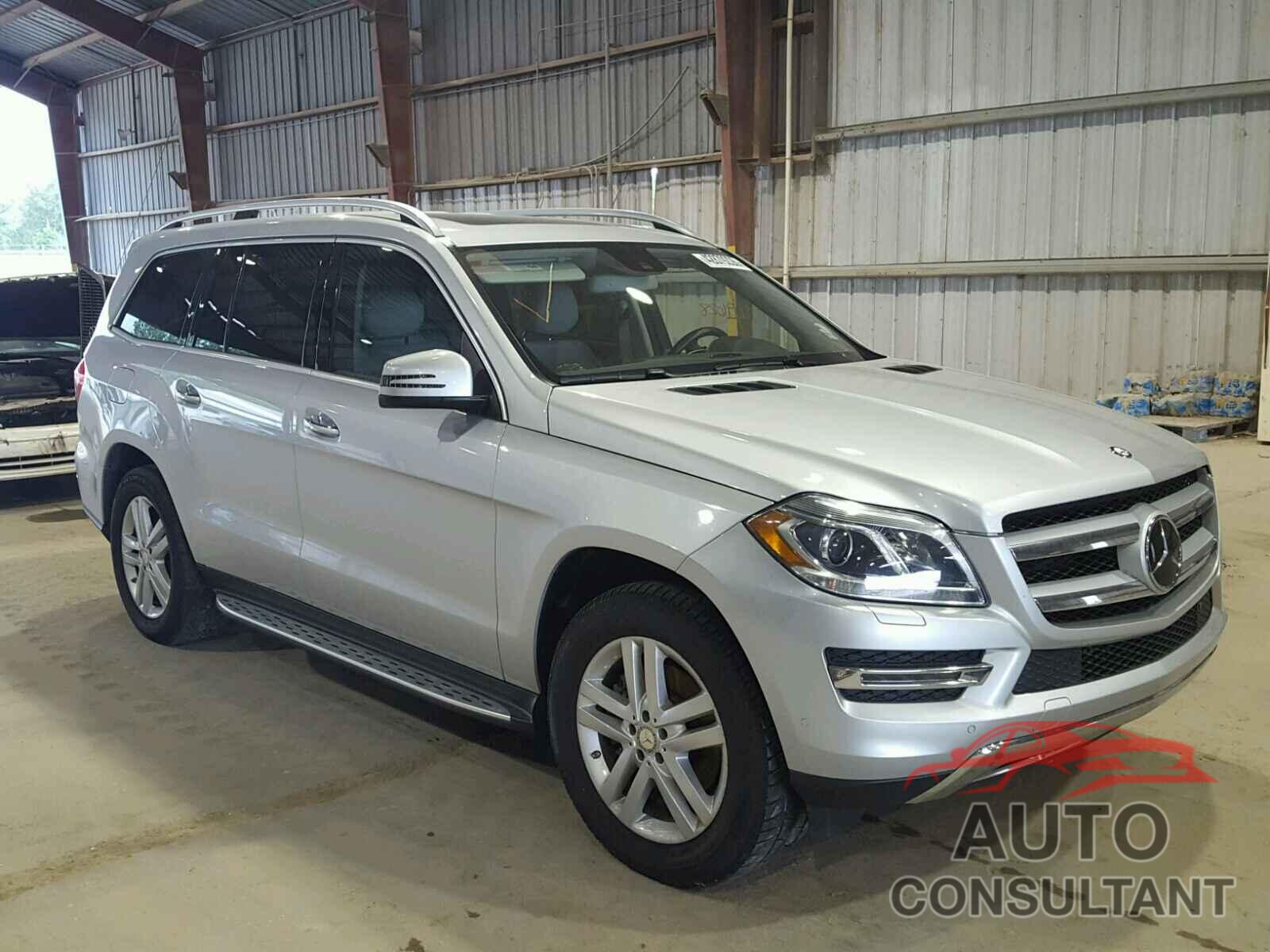 MERCEDES-BENZ GL 450 4MATIC 2015 - 4JGDF6EE2FA582267