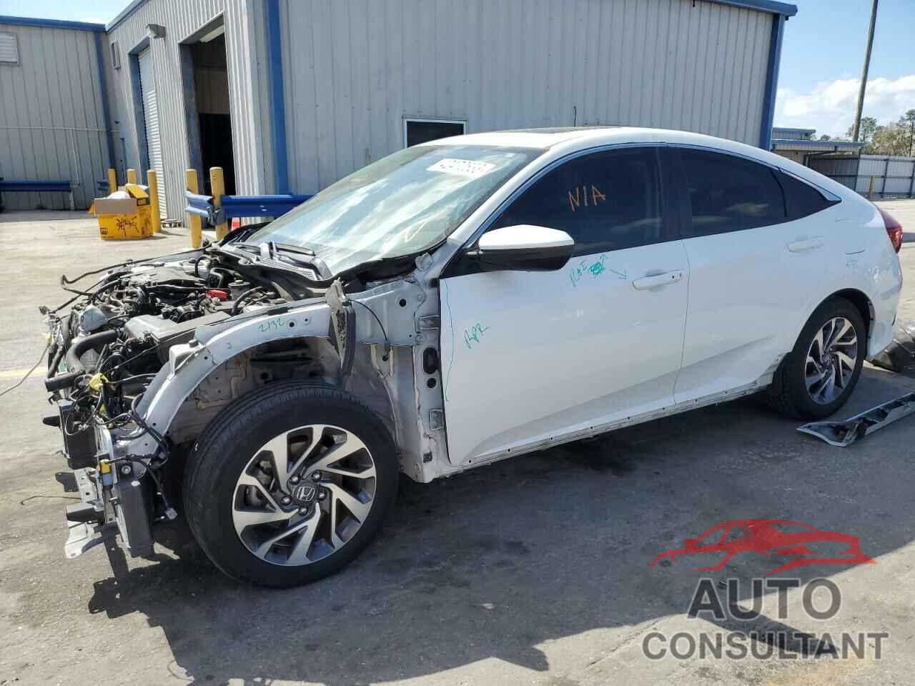 HONDA CIVIC 2018 - 19XFC2F76JE021199