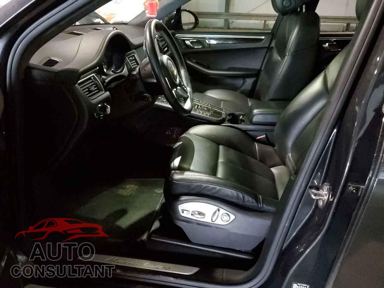 PORSCHE MACAN 2018 - WP1AF2A59JLB70364