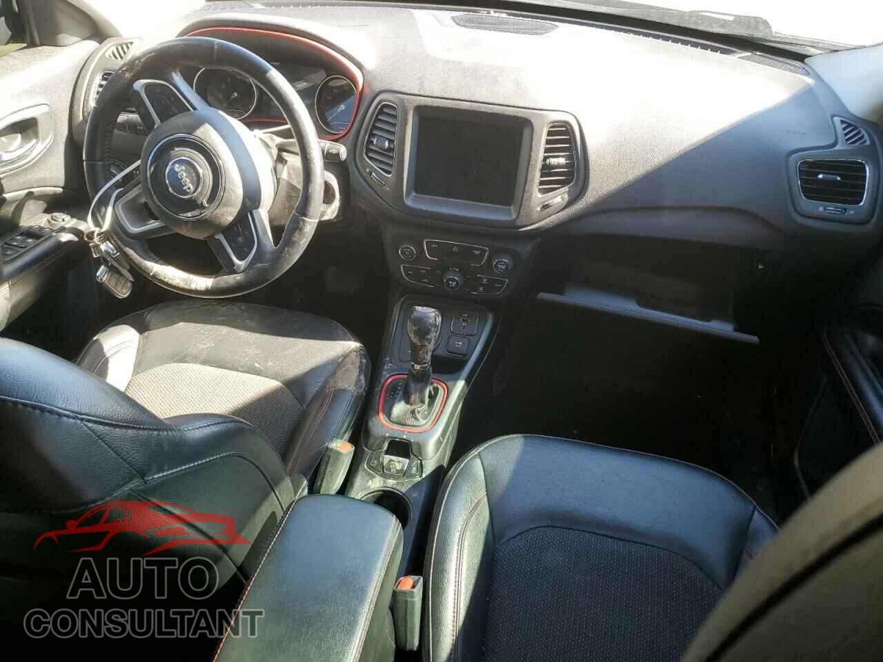 JEEP COMPASS 2020 - 3C4NJDDB3LT111462