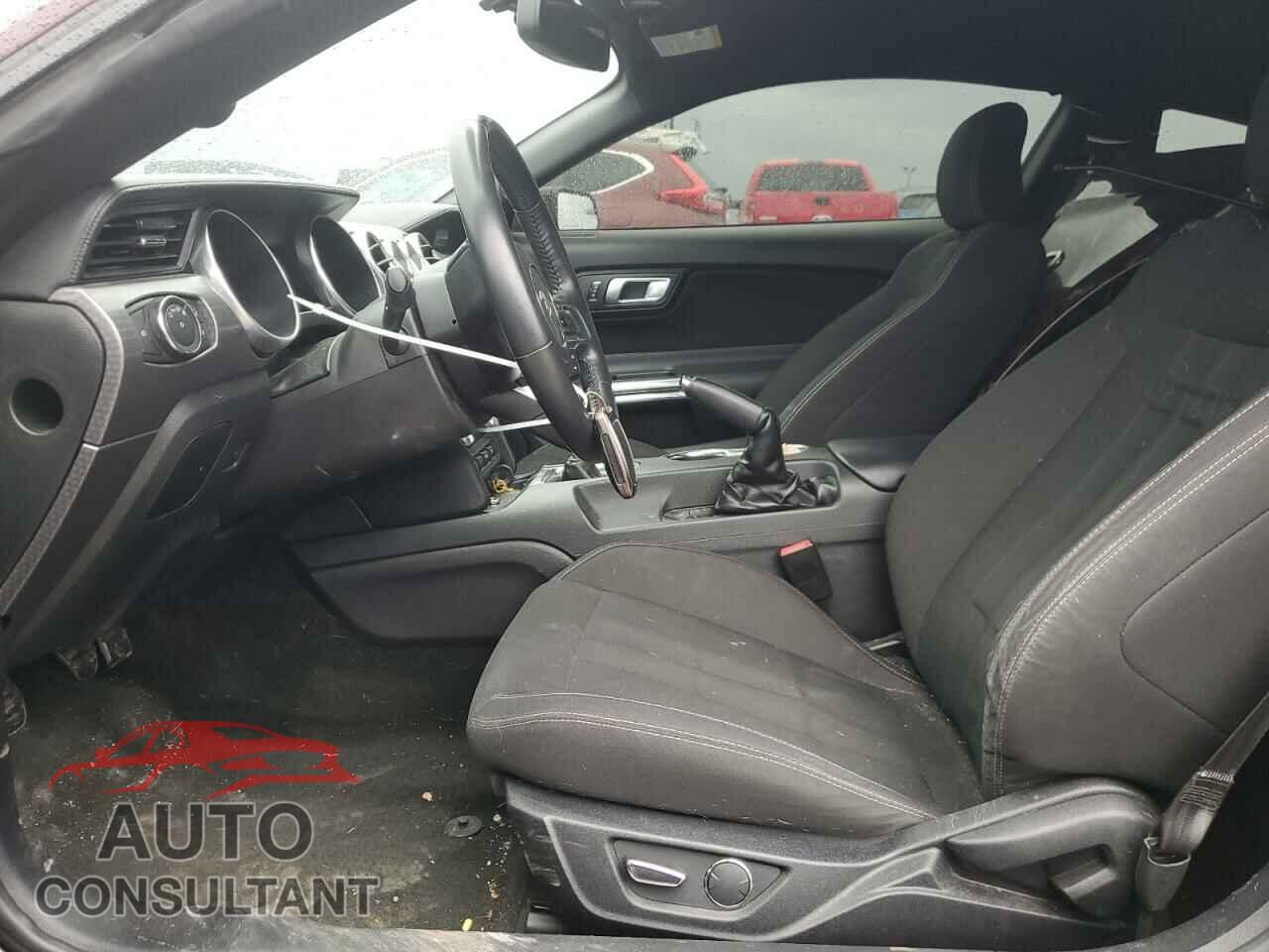 FORD MUSTANG 2018 - 1FA6P8CF3J5122012