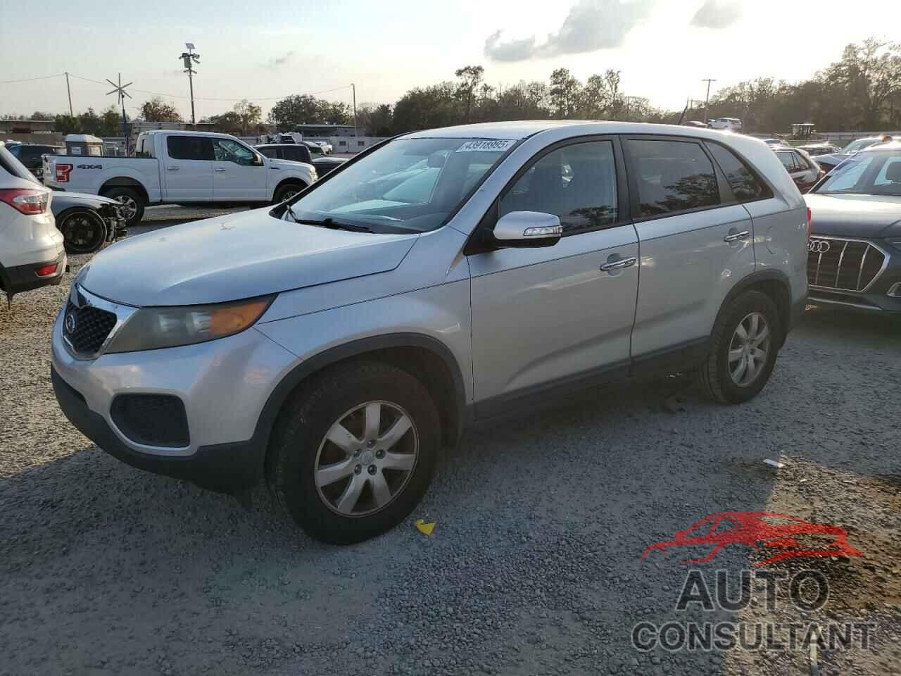KIA SORENTO 2011 - 5XYKT3A13BG178362