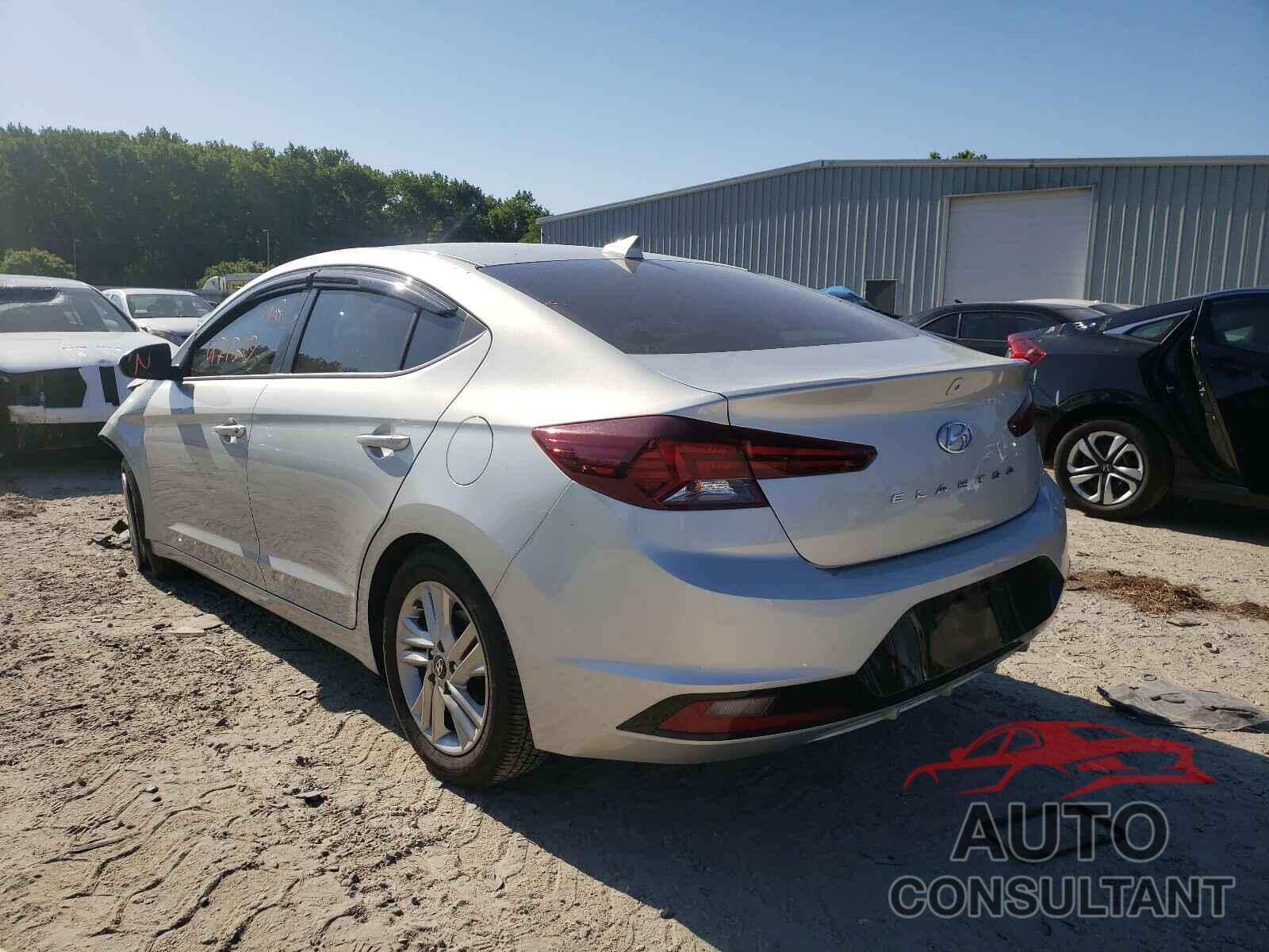 HYUNDAI ELANTRA 2019 - 5NPD84LF9KH406804