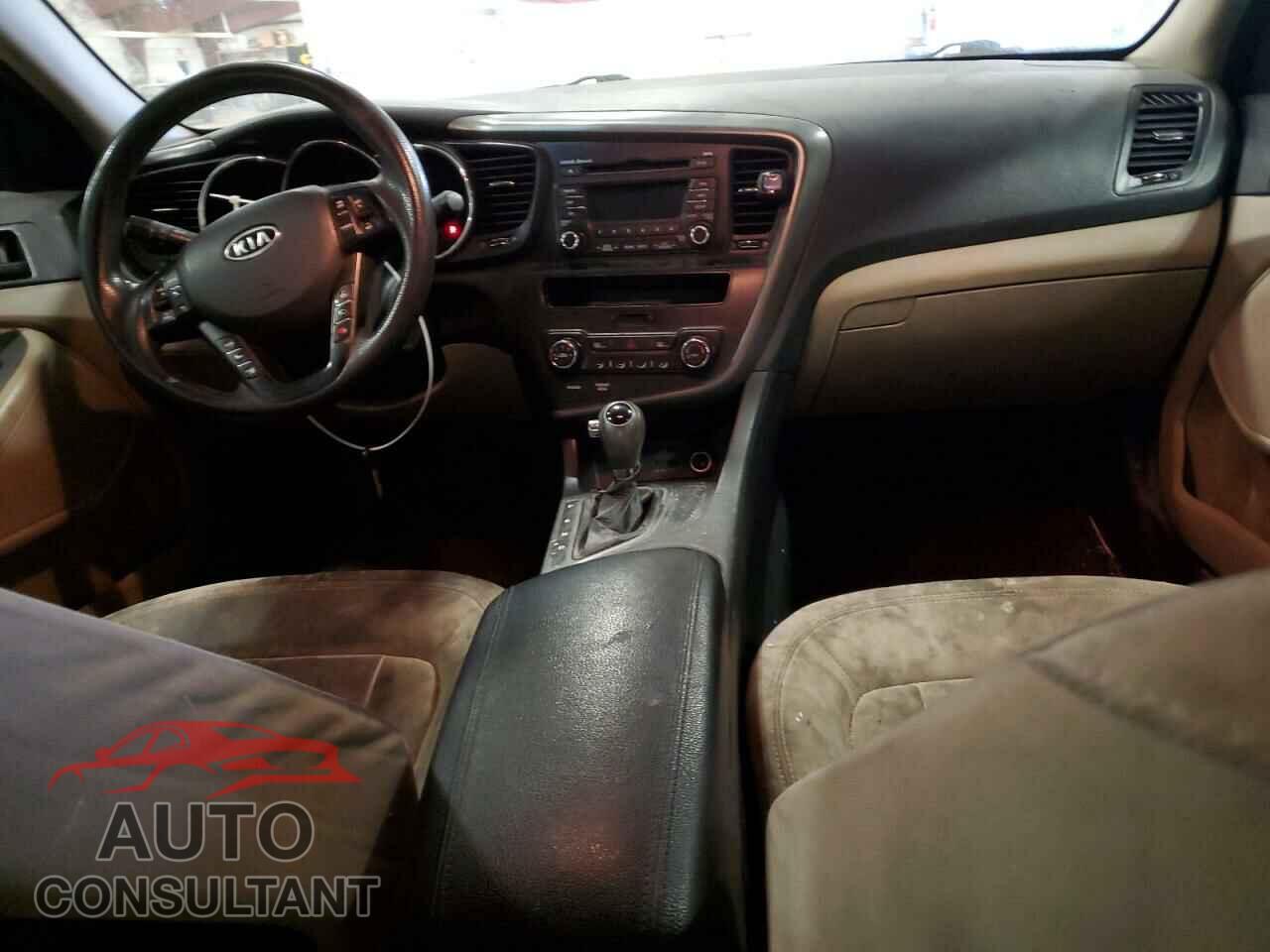 KIA OPTIMA 2011 - KNAGM4A79B5144784