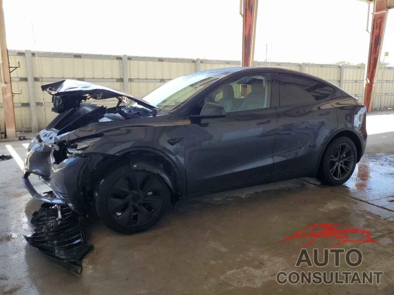 TESLA MODEL Y 2024 - 7SAYGDED0RA328714