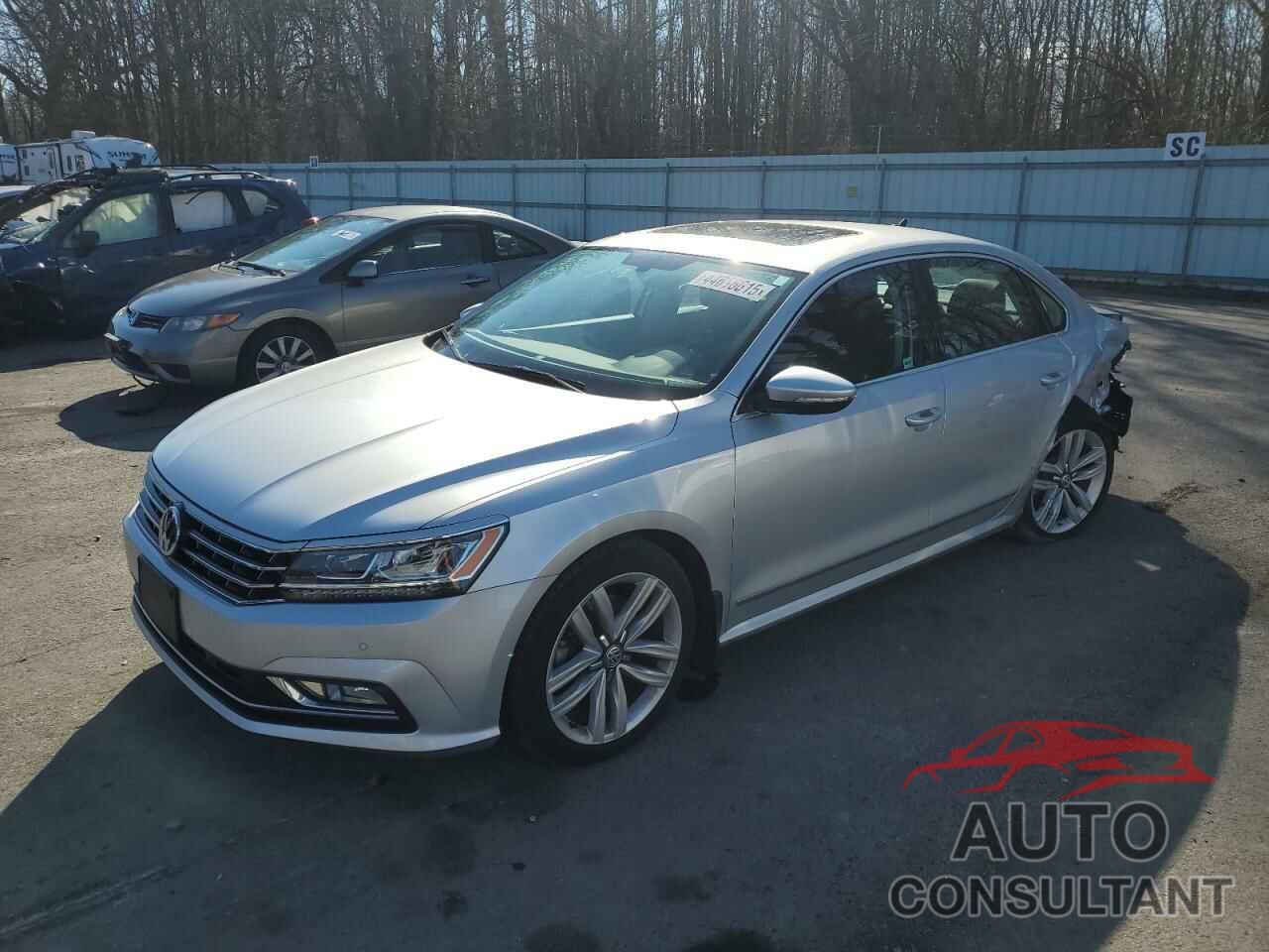 VOLKSWAGEN PASSAT 2017 - 1VWGT7A32HC079556