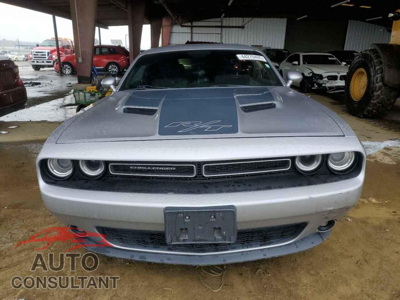 DODGE CHALLENGER 2015 - 2C3CDZAT1FH705168