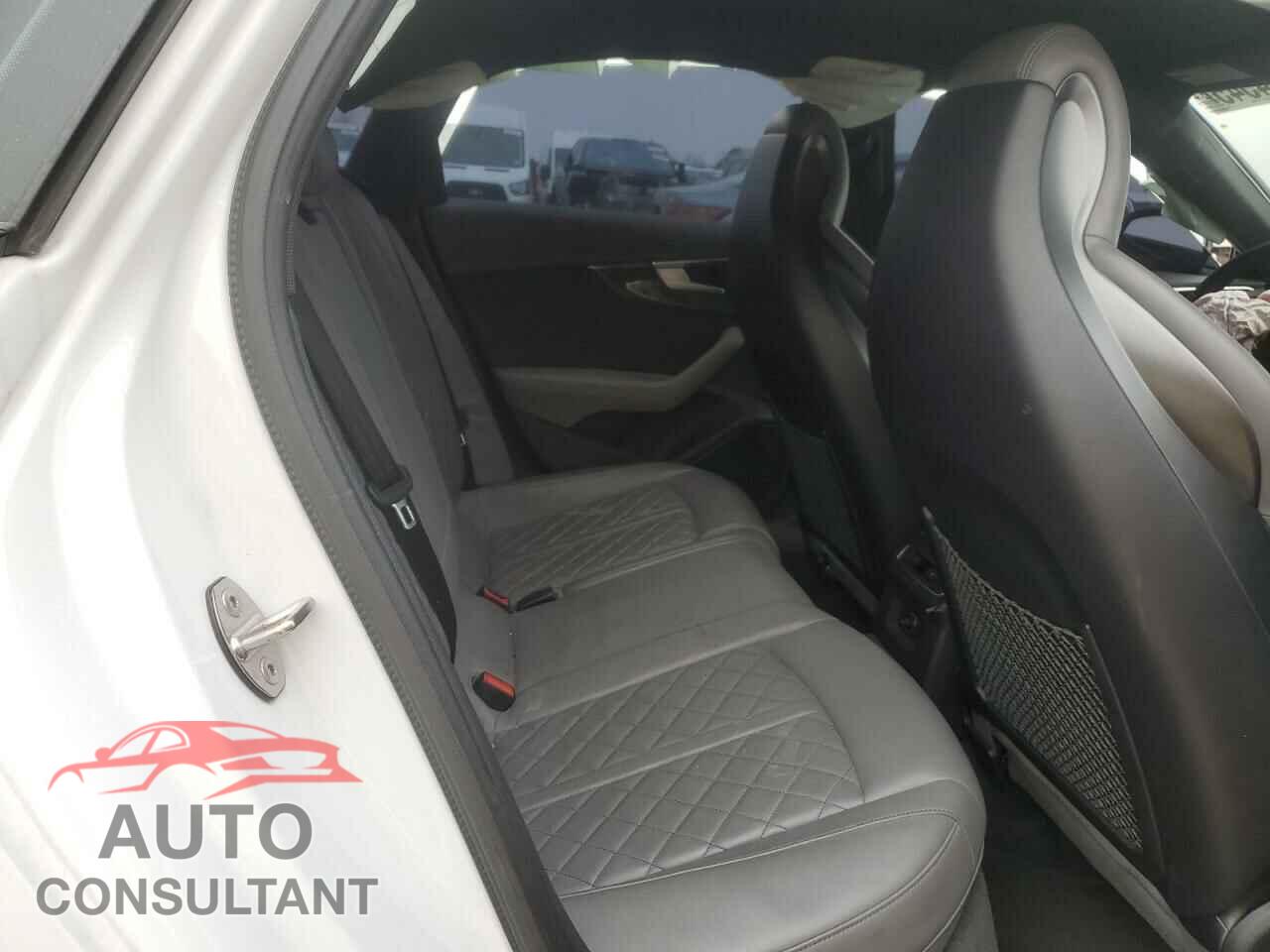 AUDI S4/RS4 2018 - WAUC4AF43JA145866