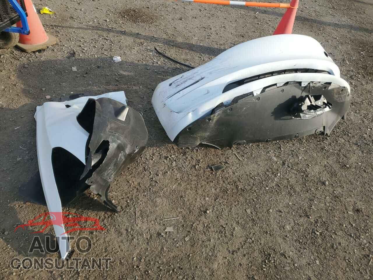 TESLA MODEL 3 2023 - 5YJ3E1EC7PF484221