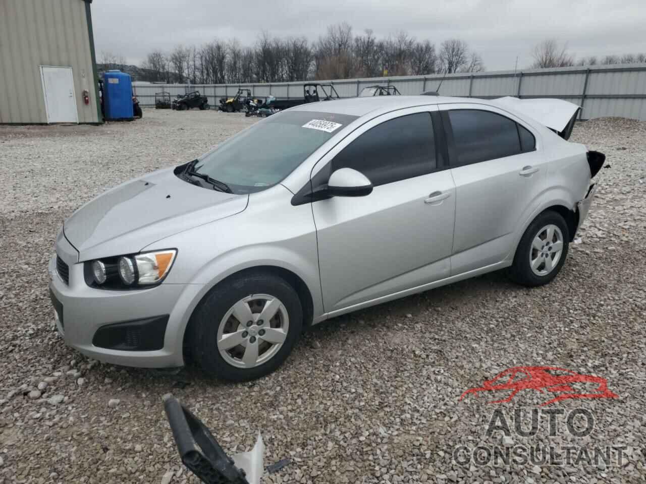 CHEVROLET SONIC 2016 - 1G1JA5SH8G4110193
