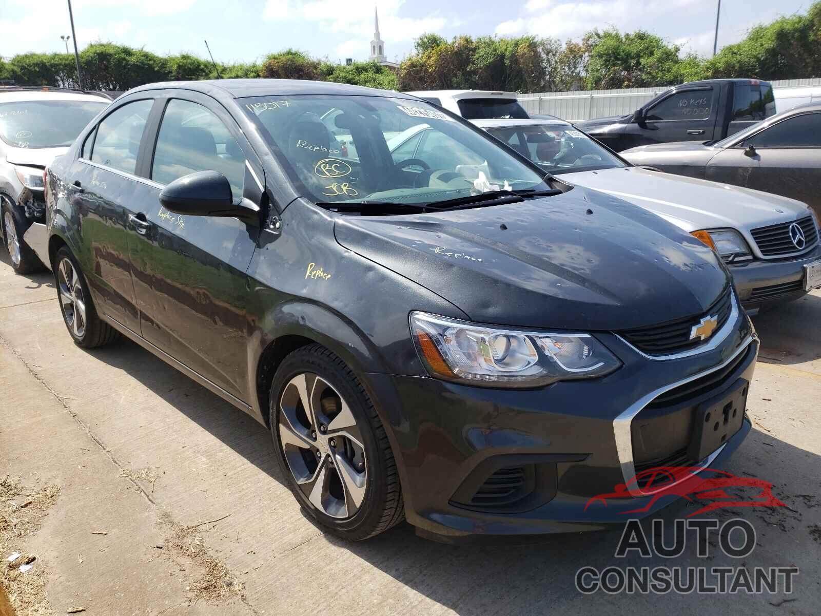 CHEVROLET SONIC 2020 - 1G1JF5SB4L4113017