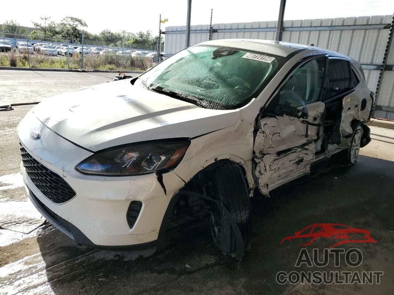 FORD ESCAPE 2022 - 1FMCU9G67NUA60627