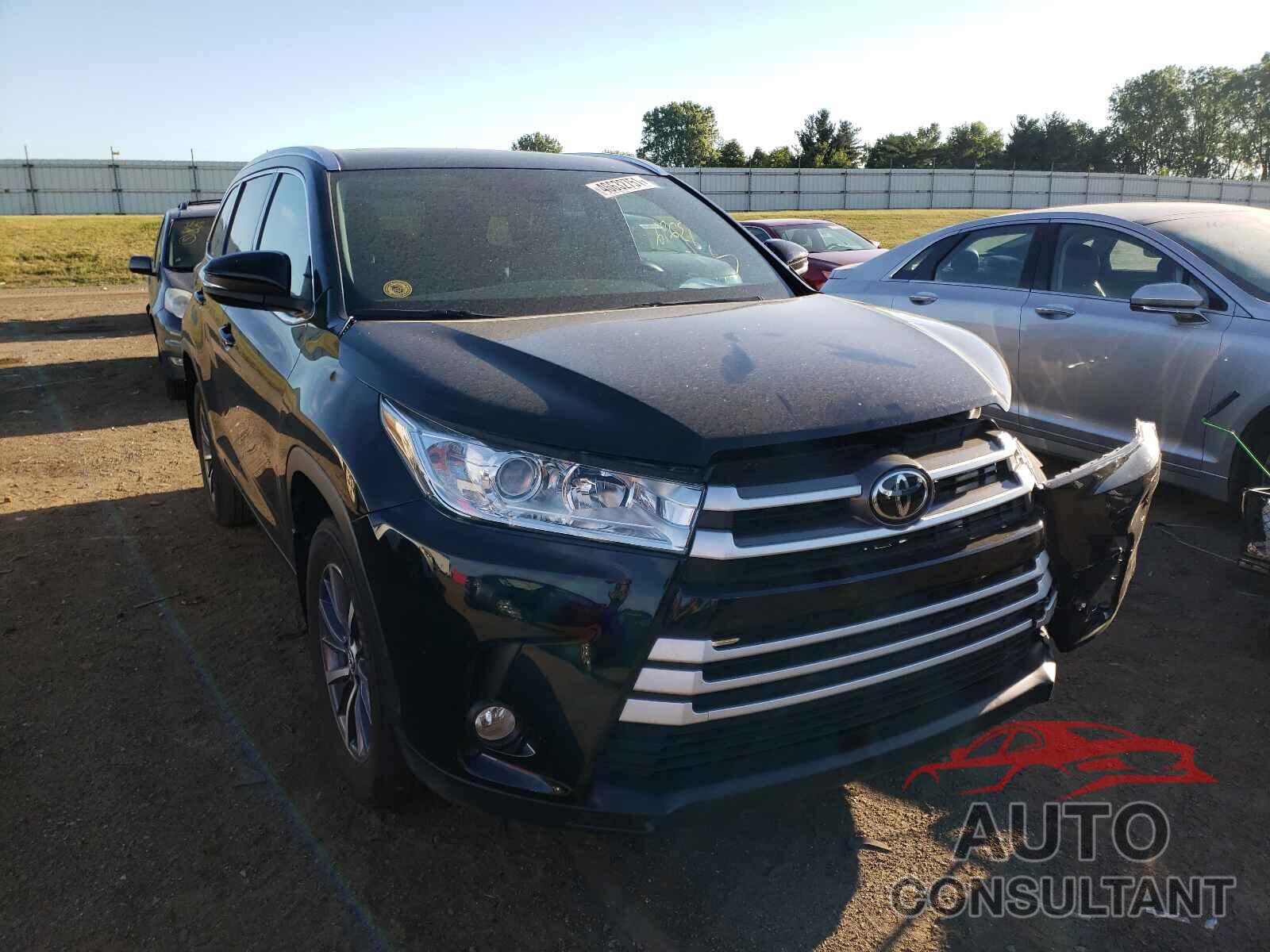 TOYOTA HIGHLANDER 2019 - 5TDJZRFH2KS594537