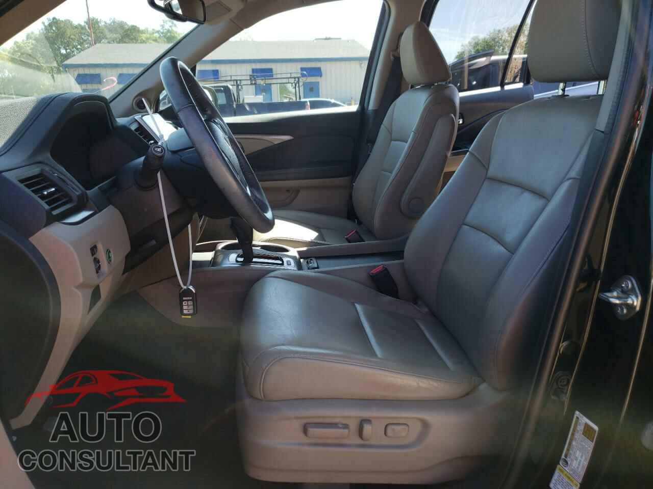 HONDA PILOT 2016 - 5FNYF5H59GB008642