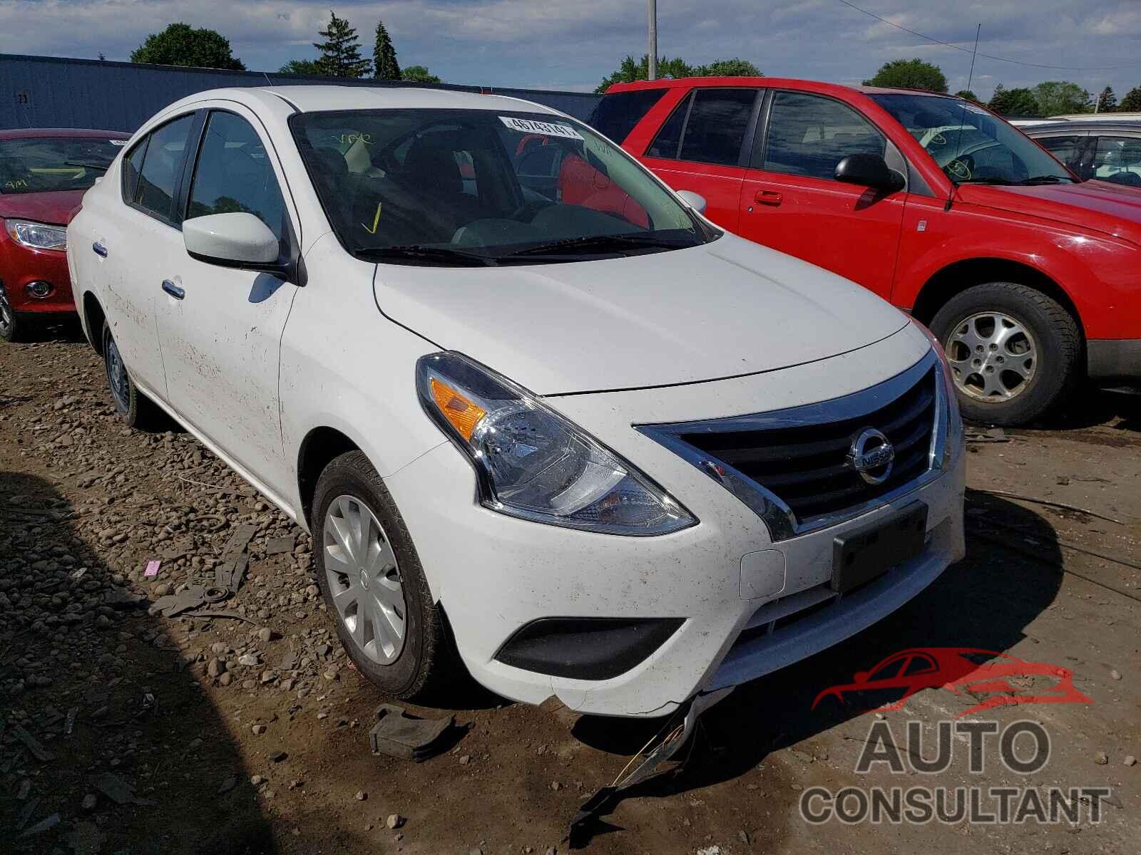 NISSAN VERSA 2019 - 3N1CN7AP9KL821125