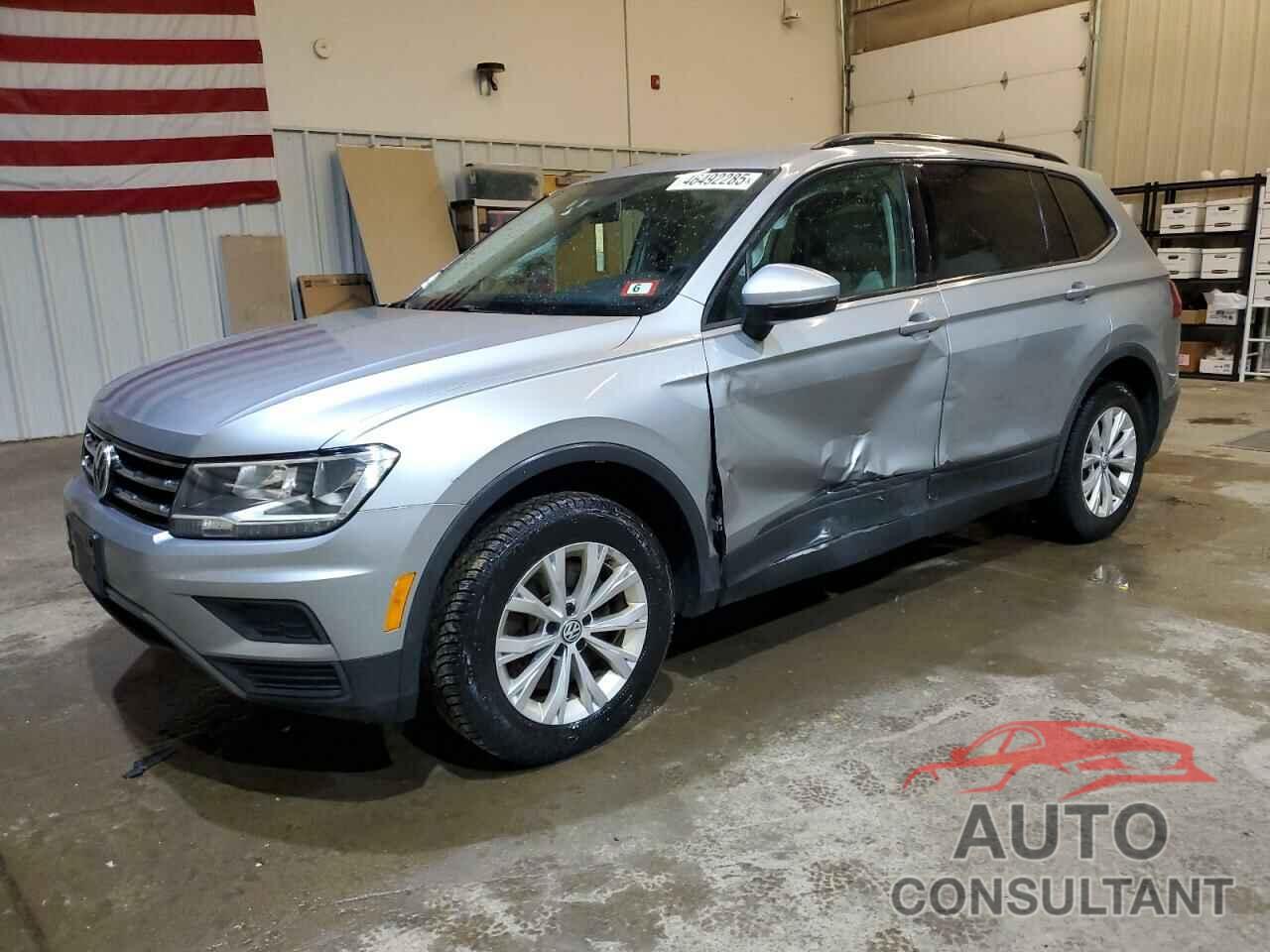 VOLKSWAGEN TIGUAN 2019 - 3VV0B7AX7KM157721