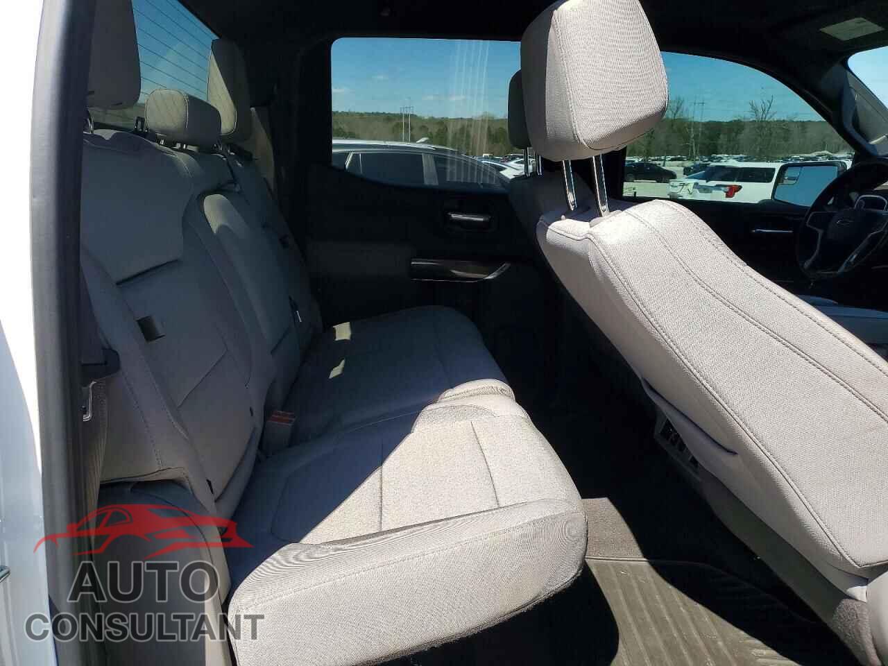 CHEVROLET SILVERADO 2020 - 1GCUYEED3LZ333473