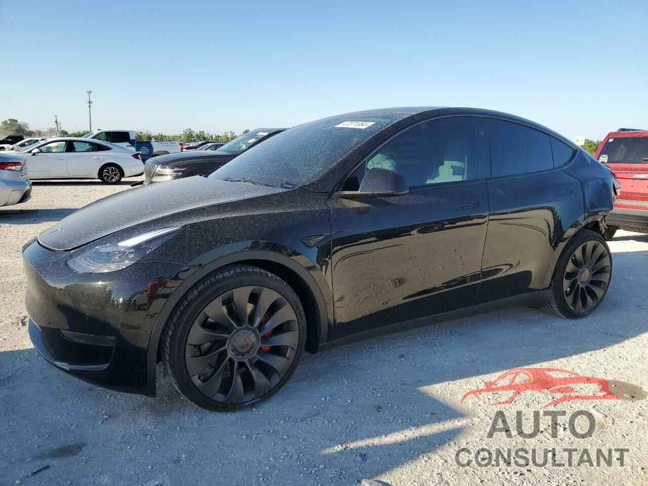 TESLA MODEL Y 2023 - 7SAYGDEF4PF856385