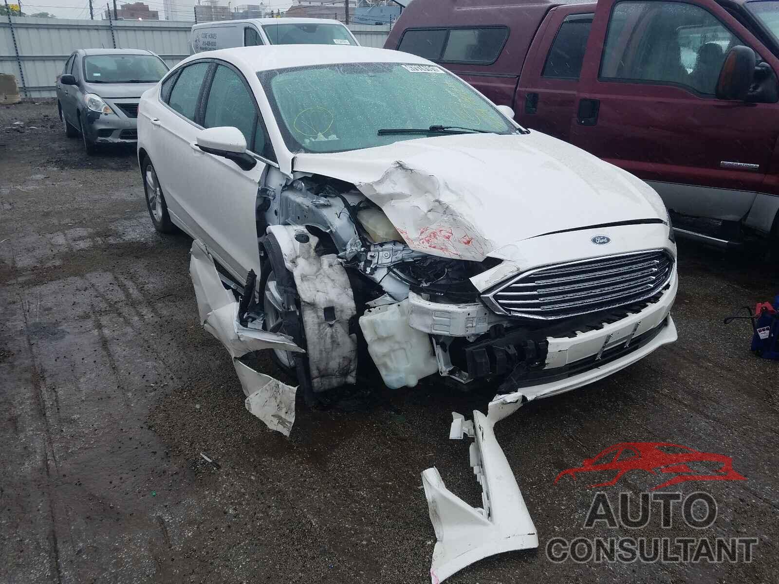 FORD FUSION 2018 - 3FA6P0HDXJR217138
