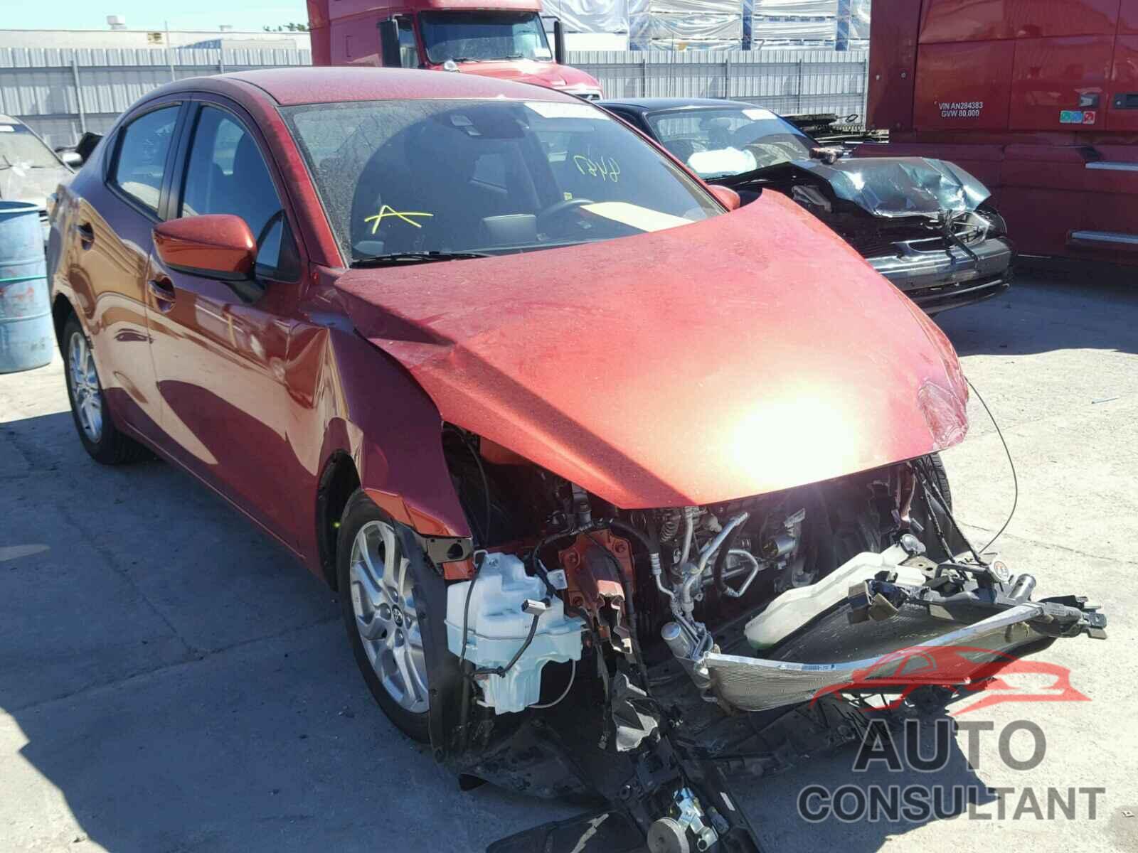 TOYOTA YARIS 2017 - 3MYDLBYV1HY153087