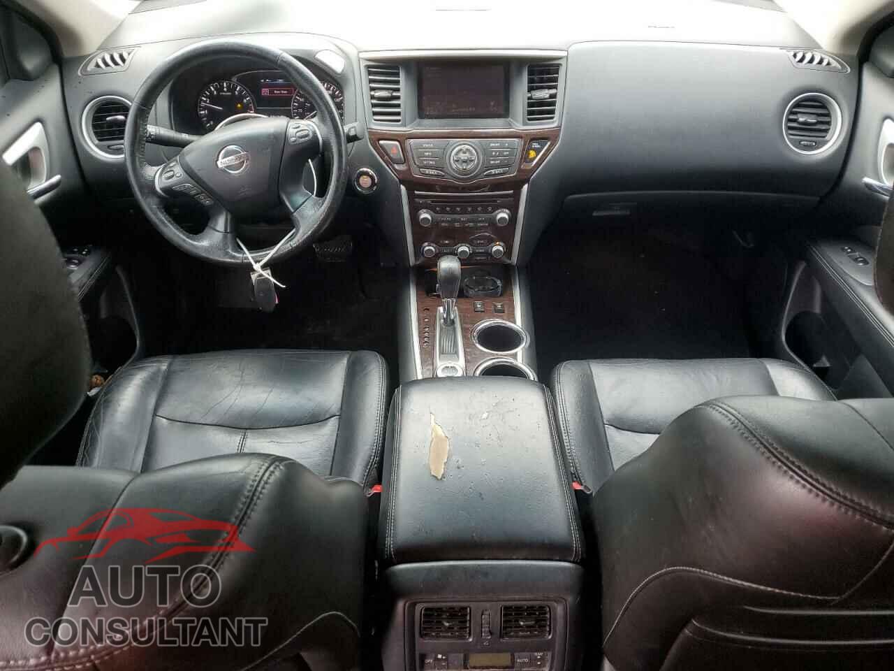 NISSAN PATHFINDER 2013 - 5N1AR2MM5DC637663