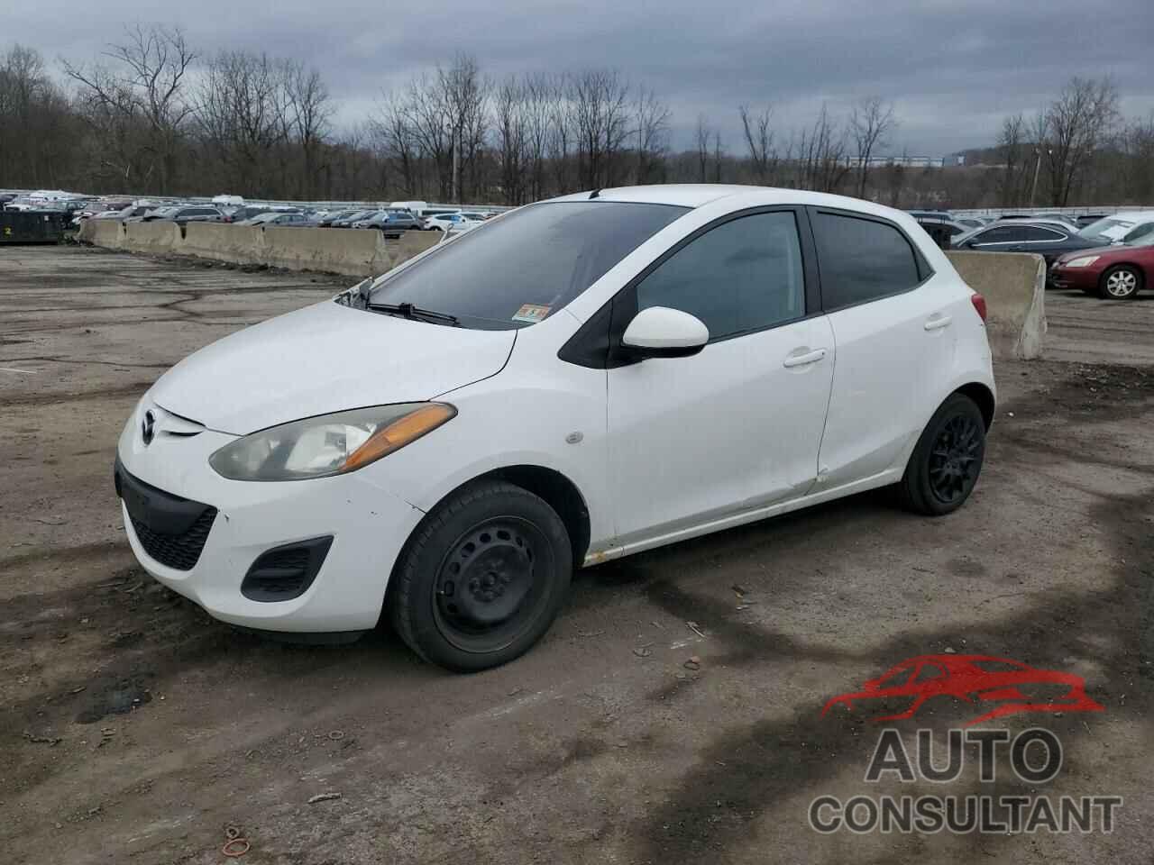 MAZDA 2 2011 - JM1DE1HY6B0112467