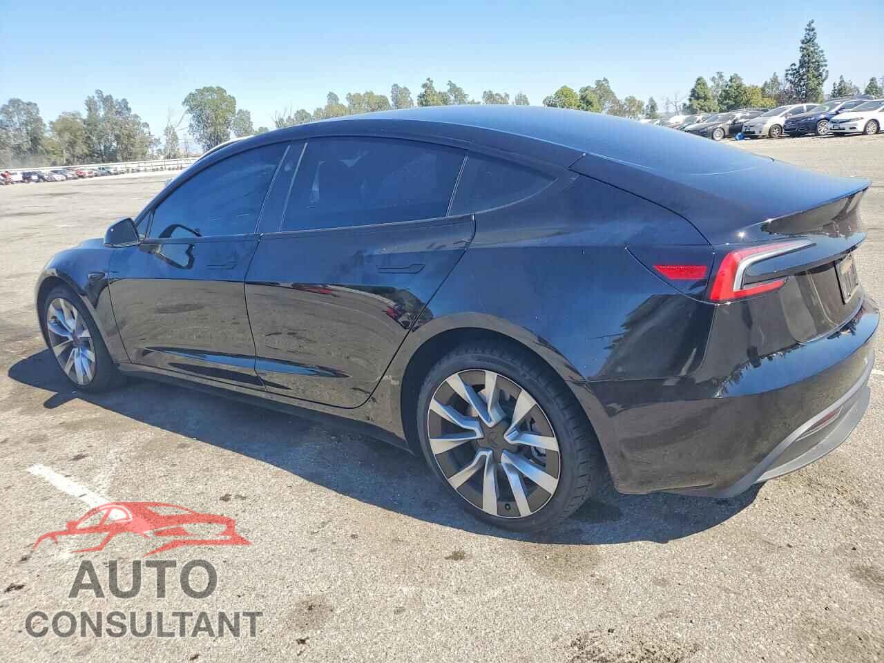 TESLA MODEL 3 2024 - 5YJ3E1EA2RF738886