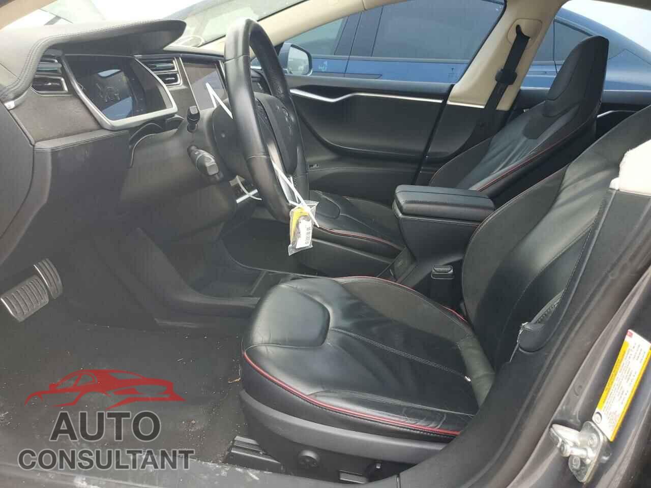 TESLA MODEL S 2013 - 5YJSA1CP7DFP21010
