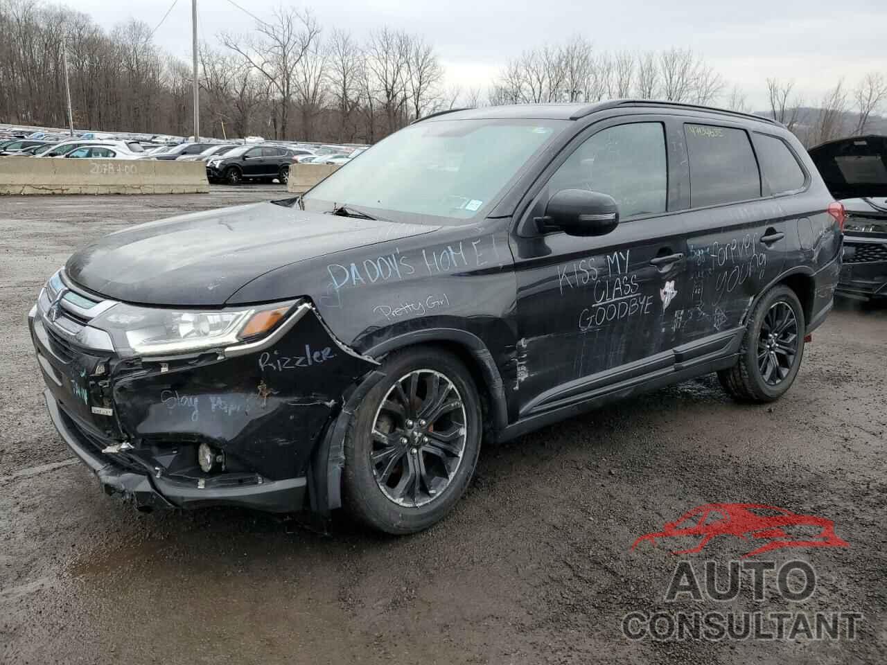 MITSUBISHI OUTLANDER 2018 - JA4AZ3A34JZ021493