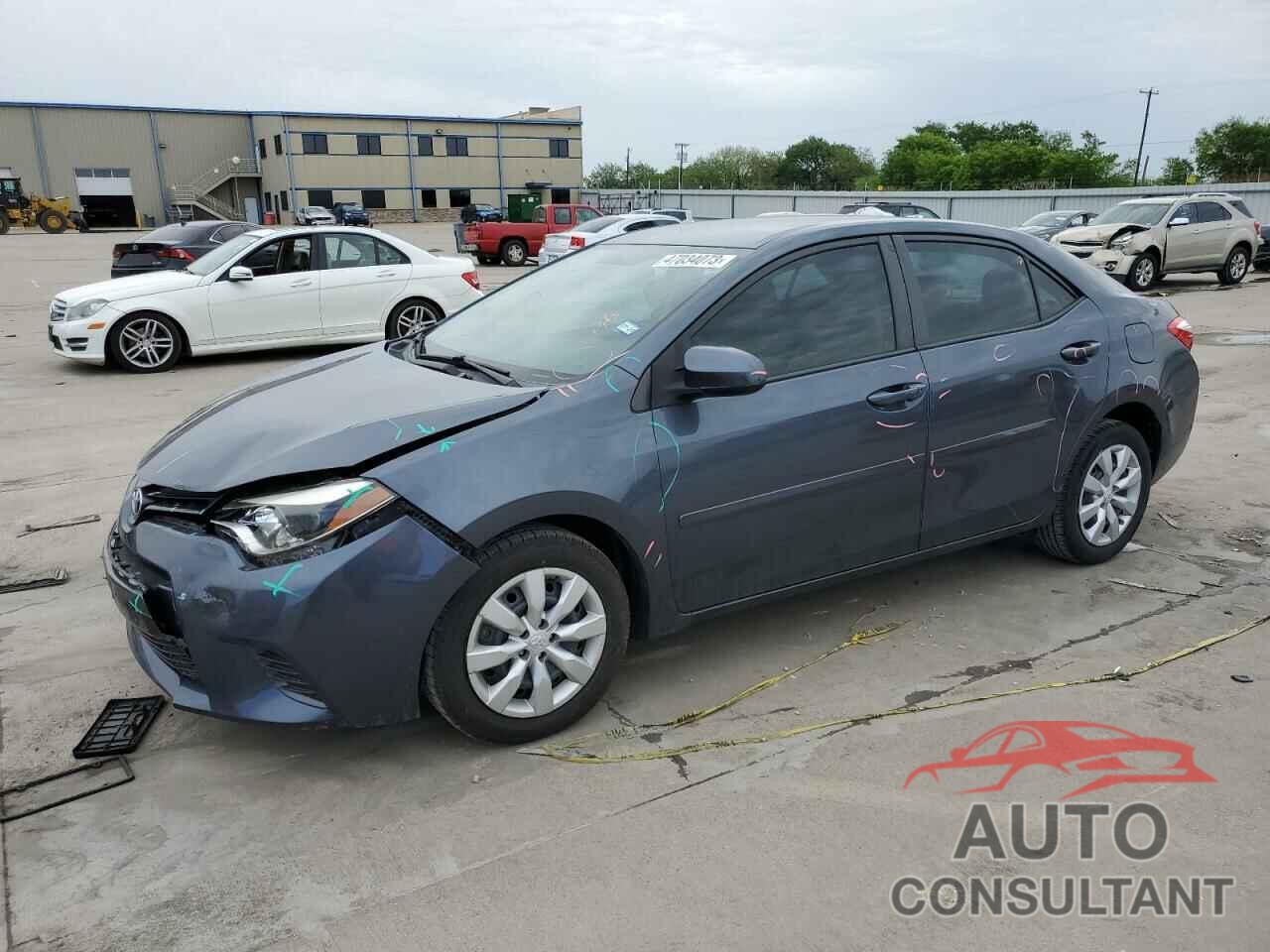 TOYOTA COROLLA 2015 - 5YFBURHE8FP249162