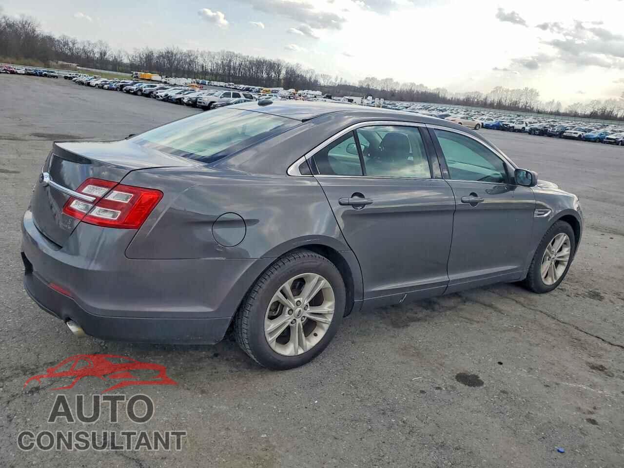 FORD TAURUS 2015 - 1FAHP2D83FG192532