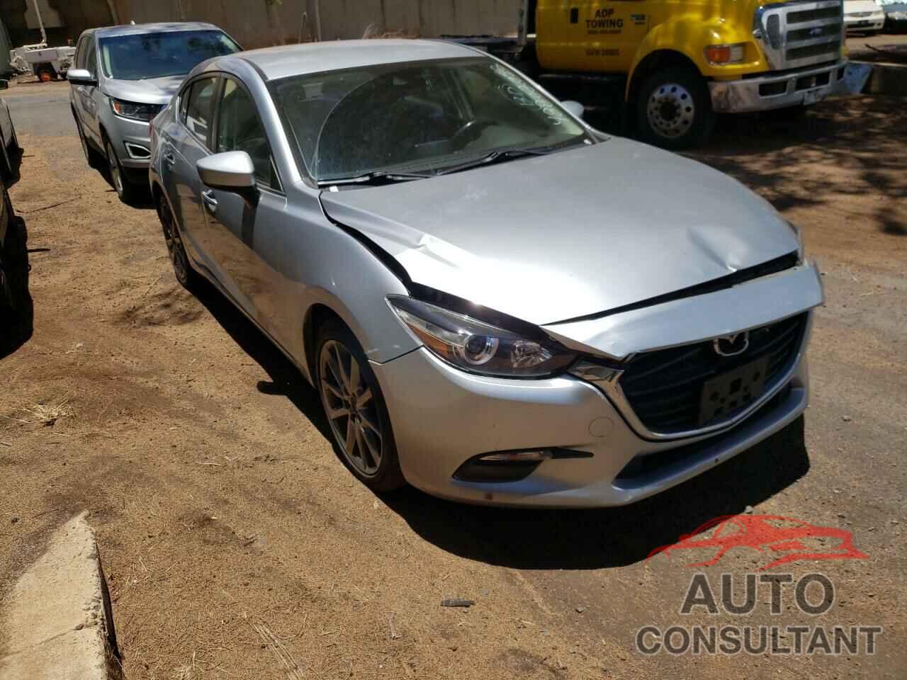 MAZDA 3 2018 - 3MZBN1V30JM200665