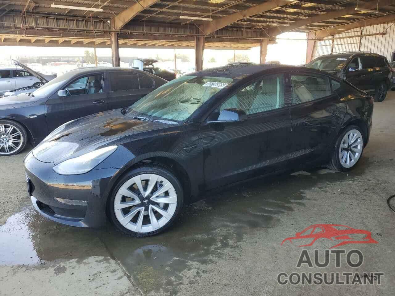 TESLA MODEL 3 2022 - 5YJ3E1EA2NF190124