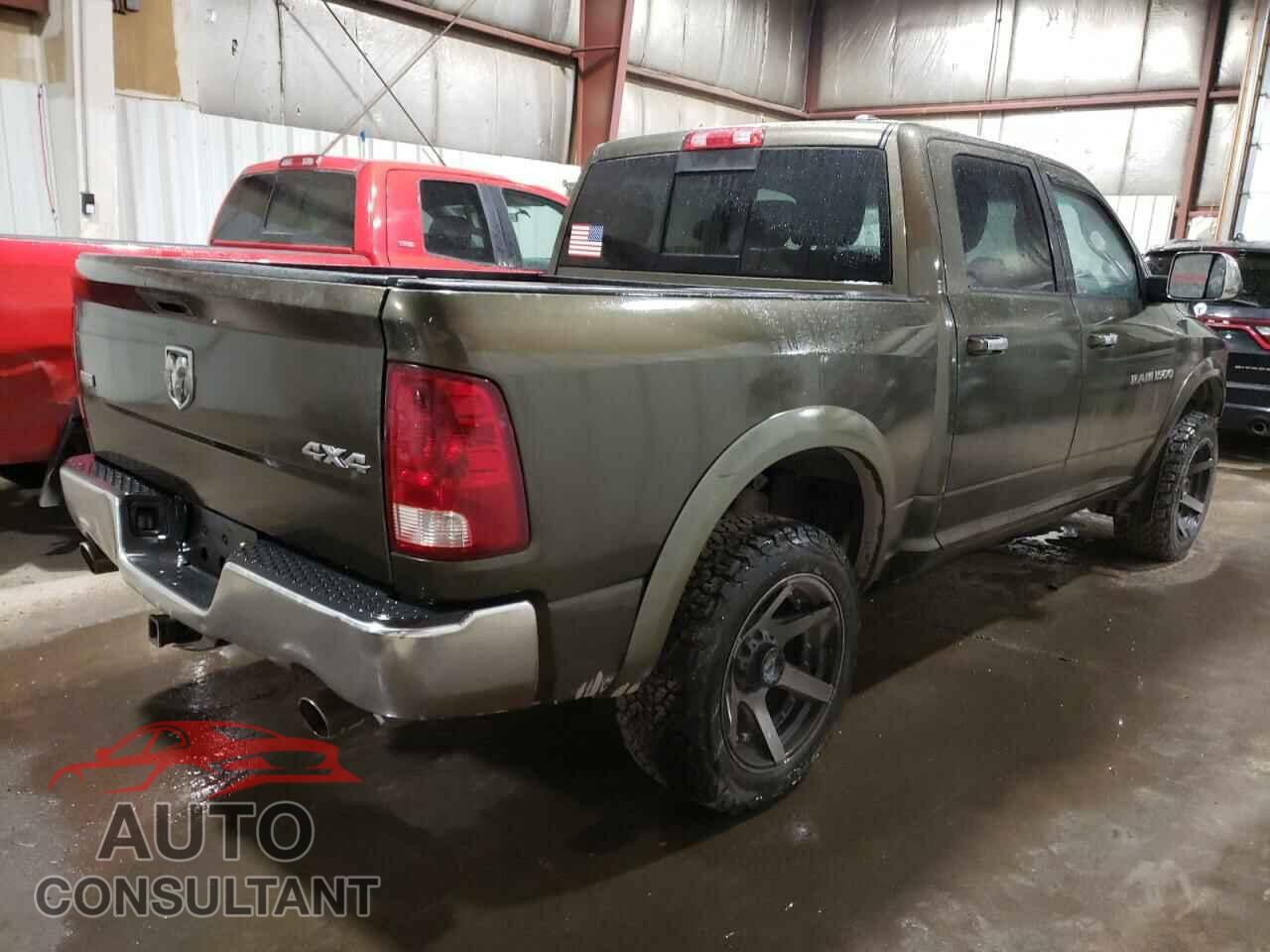DODGE RAM 1500 2012 - 1C6RD7NT2CS173171