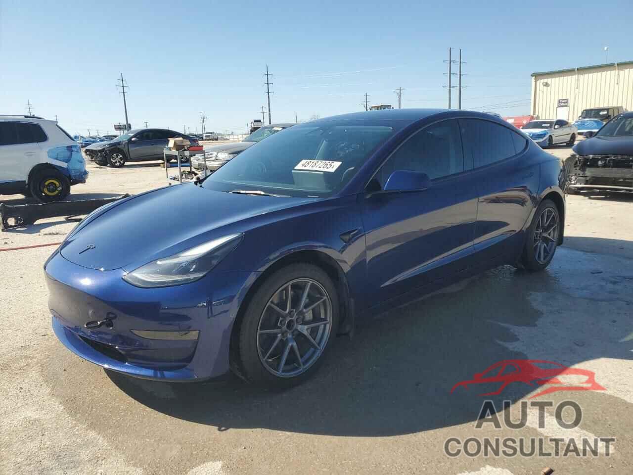 TESLA MODEL 3 2022 - 5YJ3E1EA8NF322335